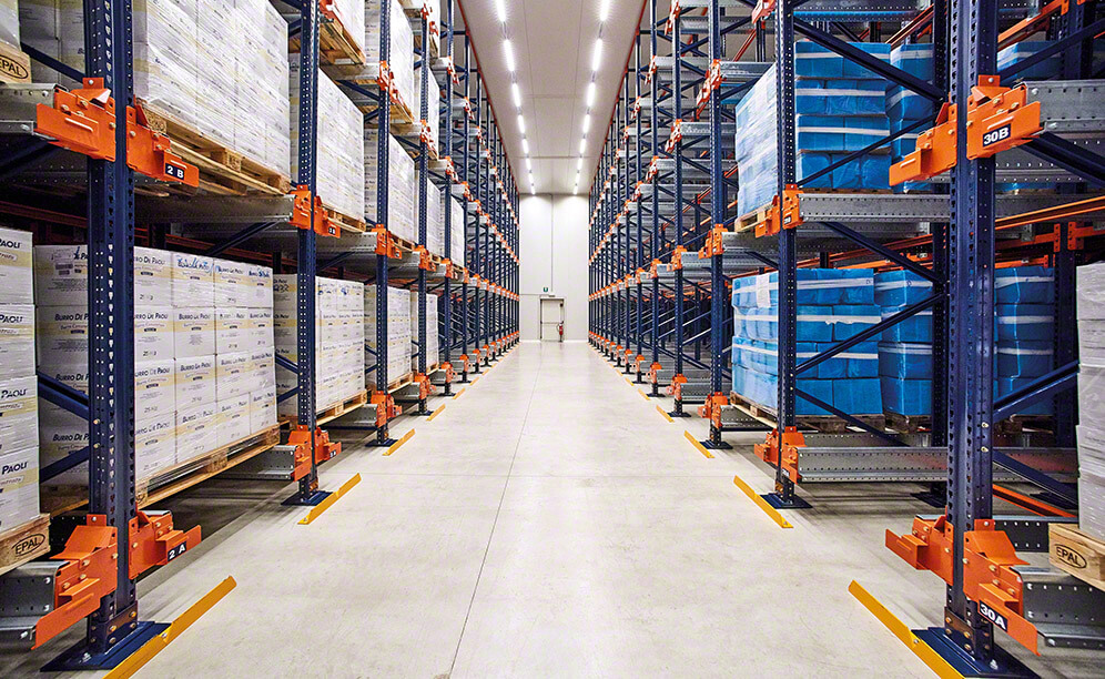The warehouse is set up to house 1,494 pallets that are 32ʺ x 48ʺ in size