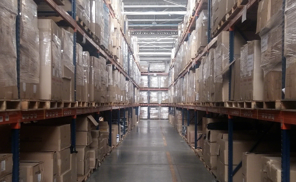 The warehouse of a musical instruments store with Easy WMS from Mecalux